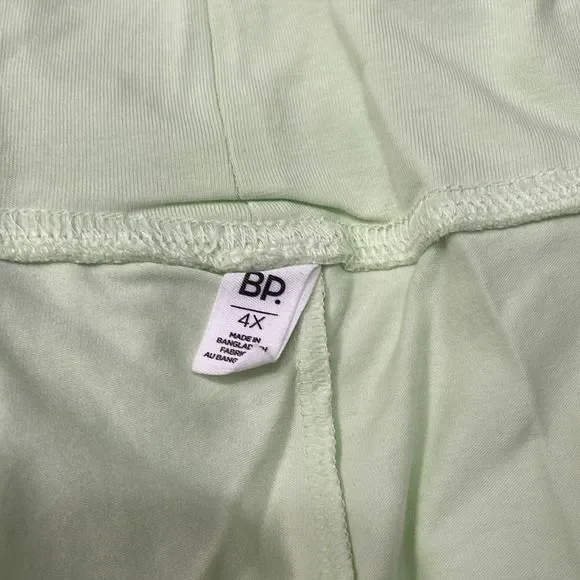 NWT- BP -3X & 4X - Picture 7 of 8